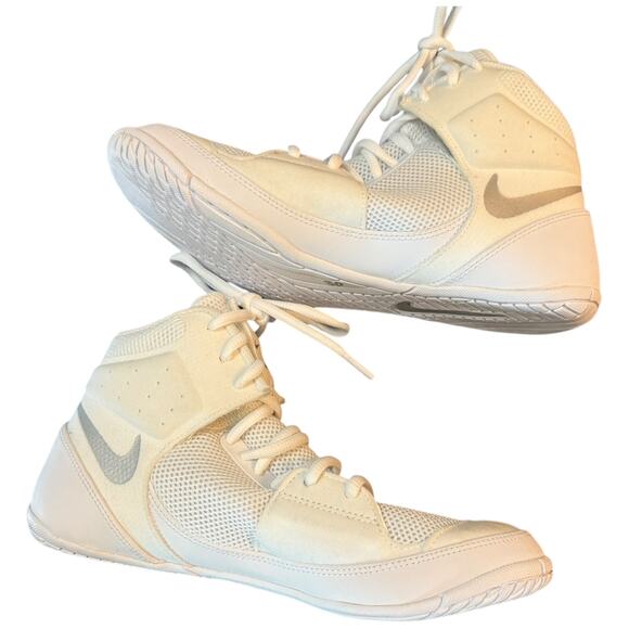Nike Fury White & Silver Wrestling Boxing MMA Shoes Sneakers Size 7.5 - Picture 8 of 10